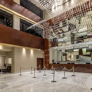 Ośrodek wypoczynkowy Moon Palace Cancun, Alfredo V. Bonfil